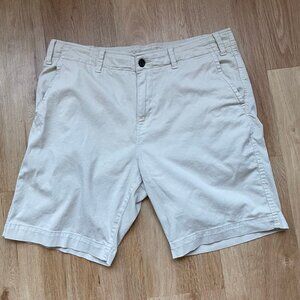 Lucky Brand 9" Stretch Twill Flat Front Short